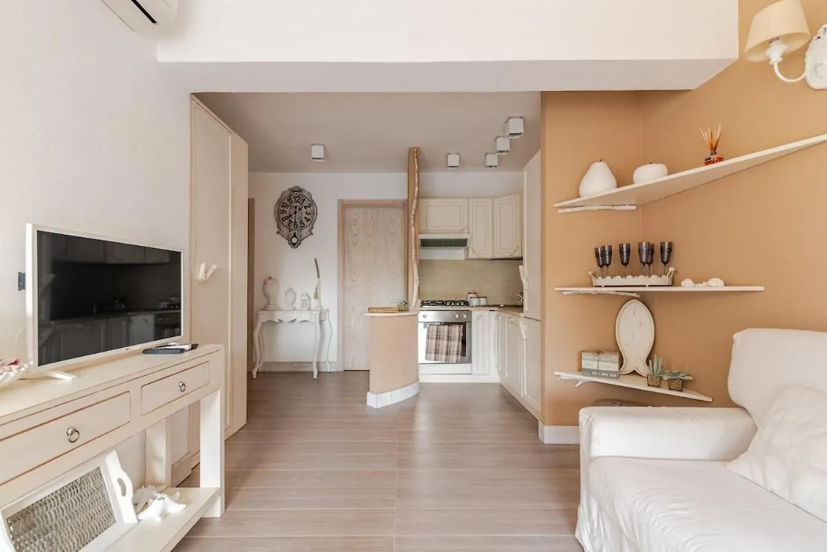 Terrace- Private Parking Design Relax & Comfort Porto Rotondo Villa